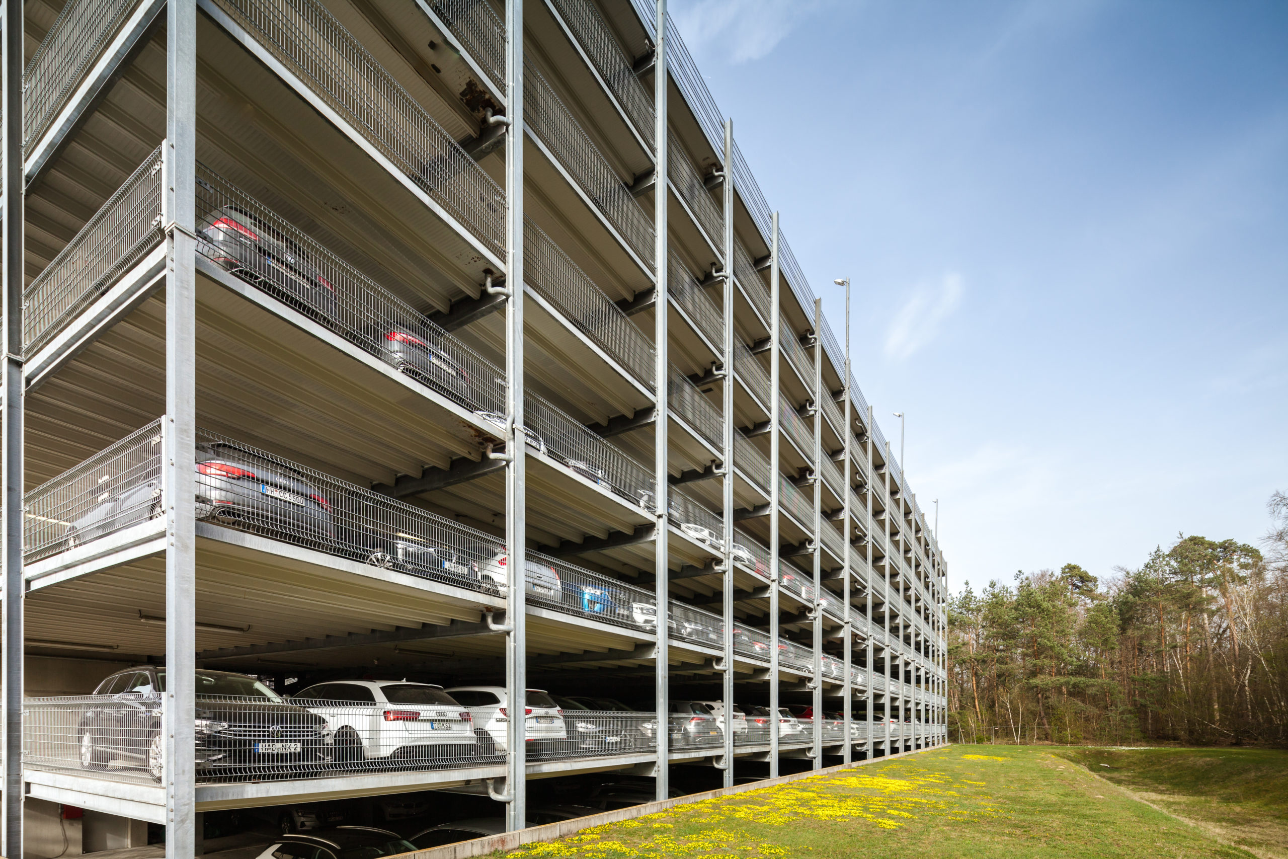 The Most Convenient Airport Parking in Frankfurt - Parkobello